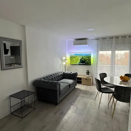 Mama Lu Apartment